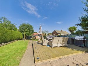 Photo 11- click for photo gallery